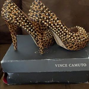 Vince Camuto cheetah peep toe pump